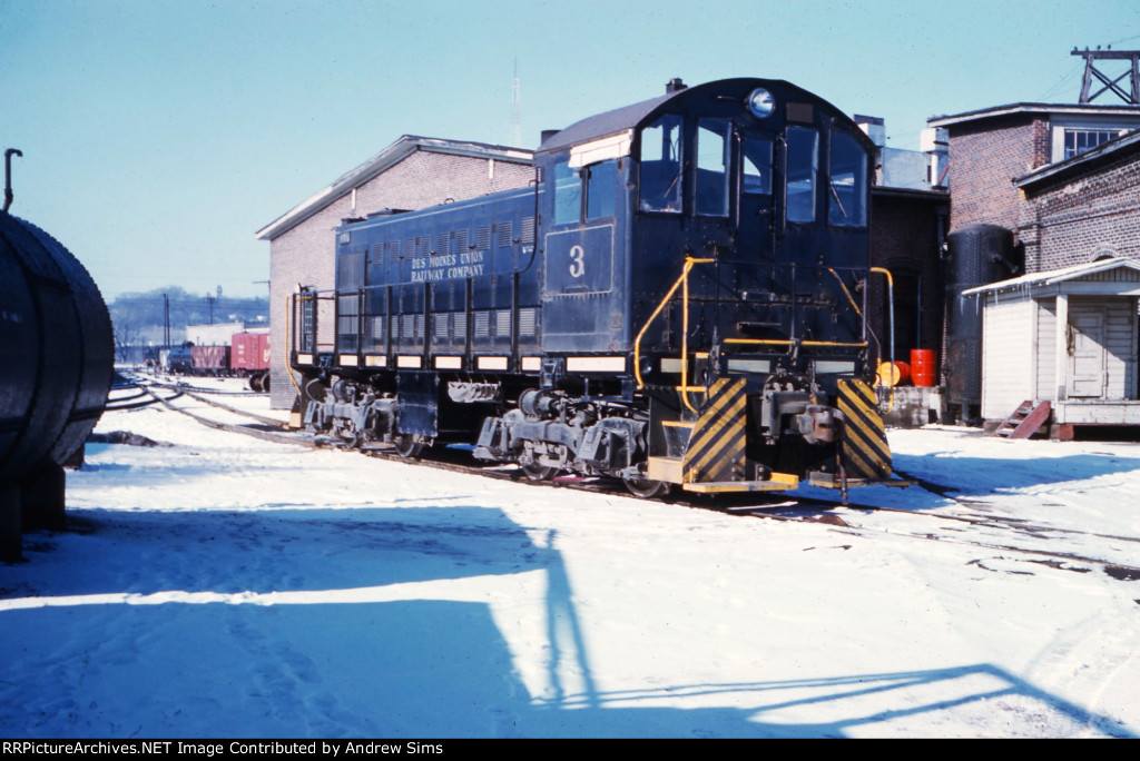 Des Moines Union 3